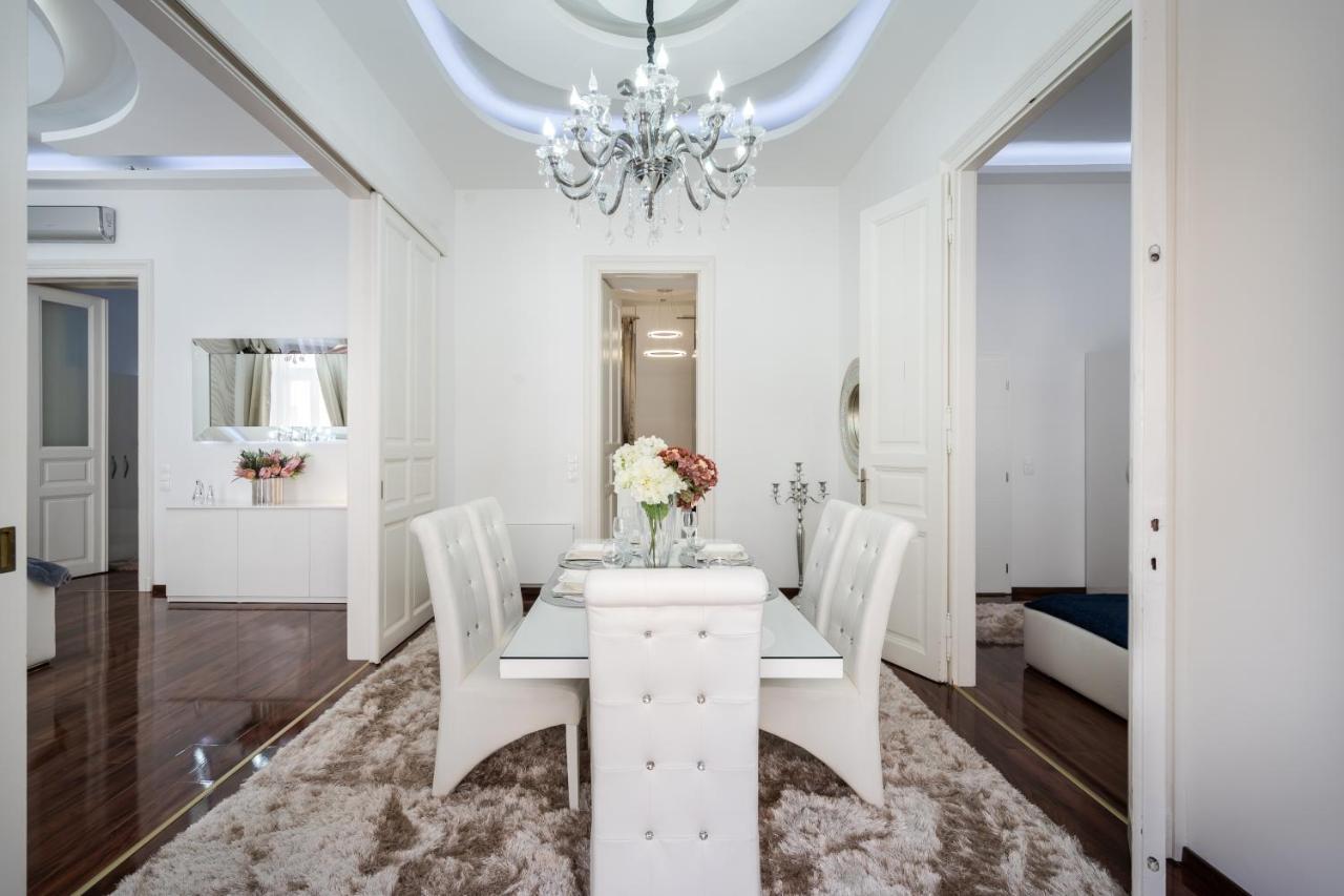 Opera Balkony Luxury Apartment With Free Parking Budapest Eksteriør bilde