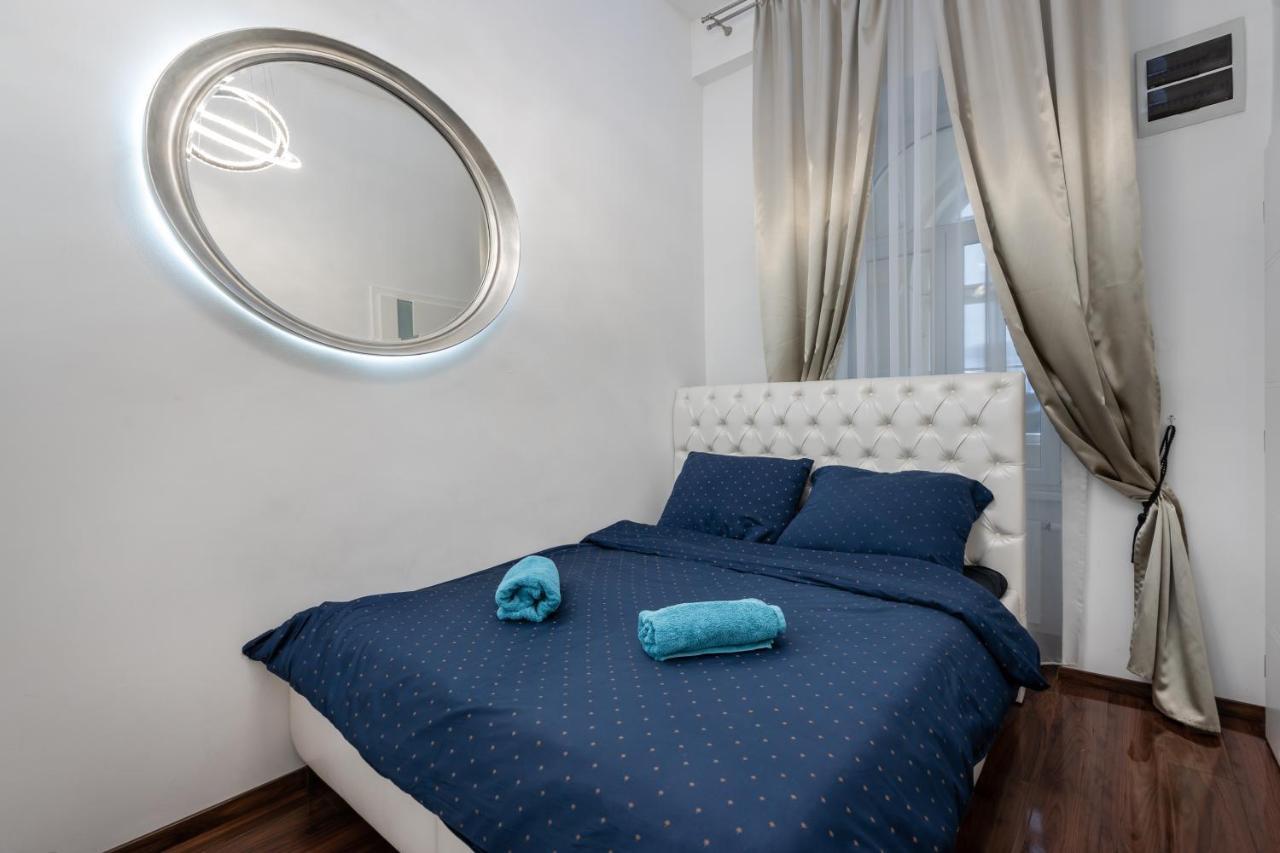 Opera Balkony Luxury Apartment With Free Parking Budapest Eksteriør bilde