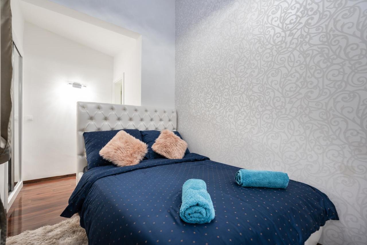 Opera Balkony Luxury Apartment With Free Parking Budapest Eksteriør bilde