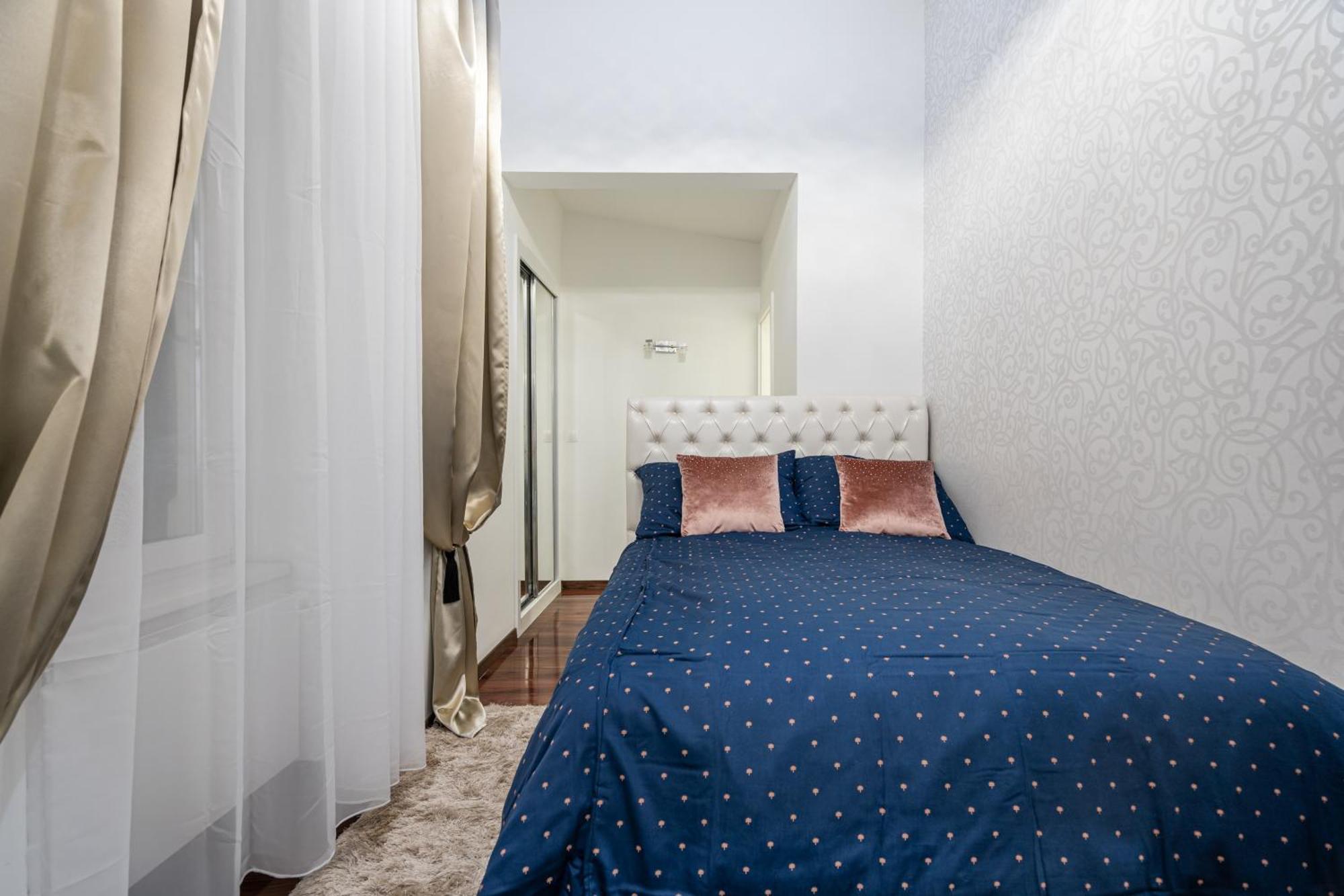 Opera Balkony Luxury Apartment With Free Parking Budapest Eksteriør bilde
